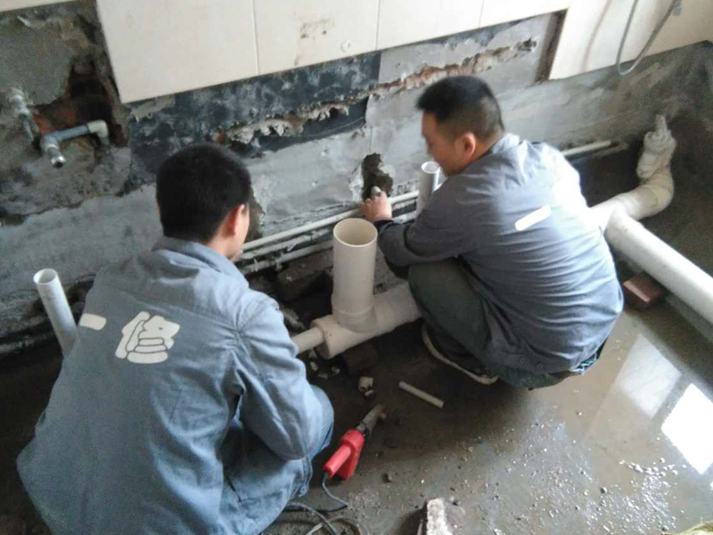 安裝管道防水施工要點(diǎn)，安裝后增壓測試